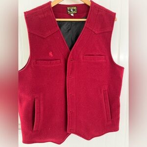 Wyoming Trader Men's Classic Red Vest